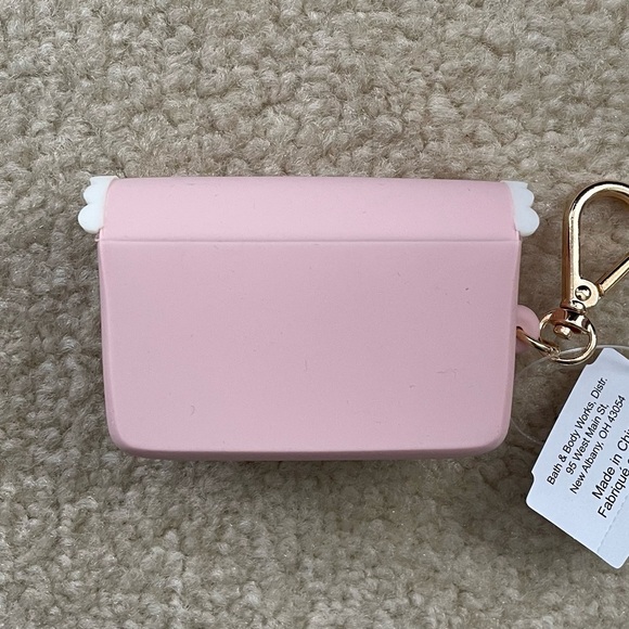 Bath & Body Works Pink Scallop Bow Snap Case PocketBac Holder - Picture 4 of 16